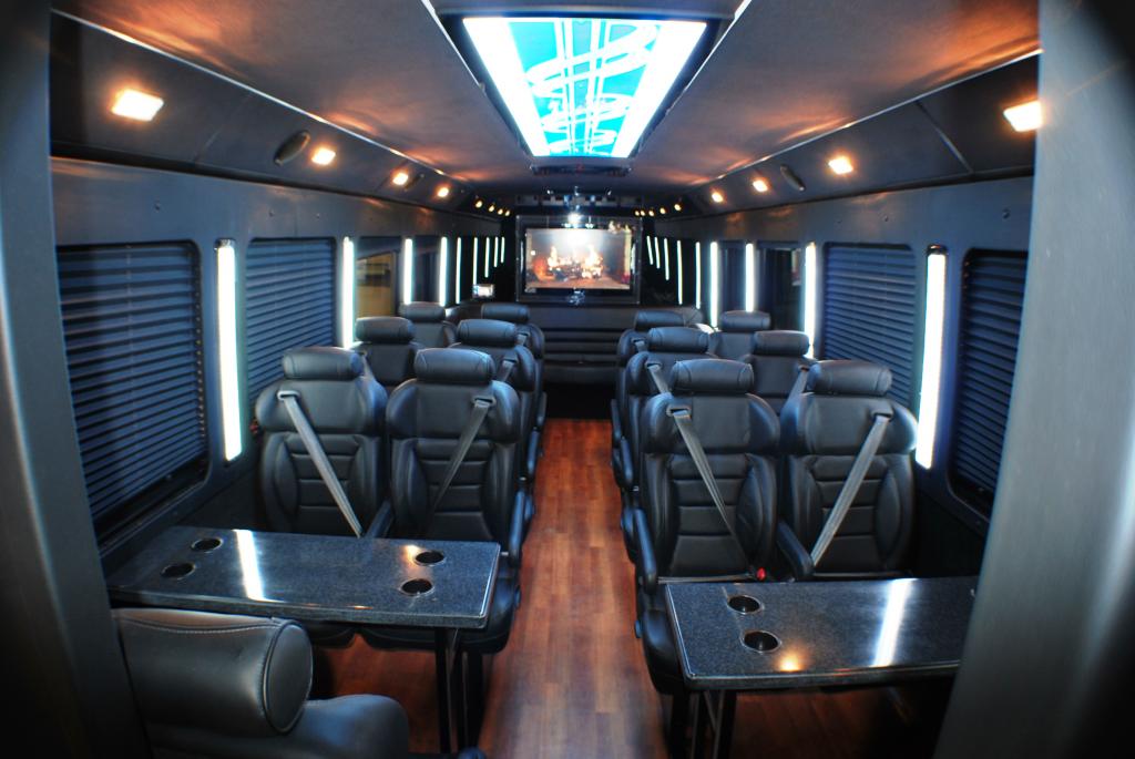 charter bus company Garland Texas sales team
